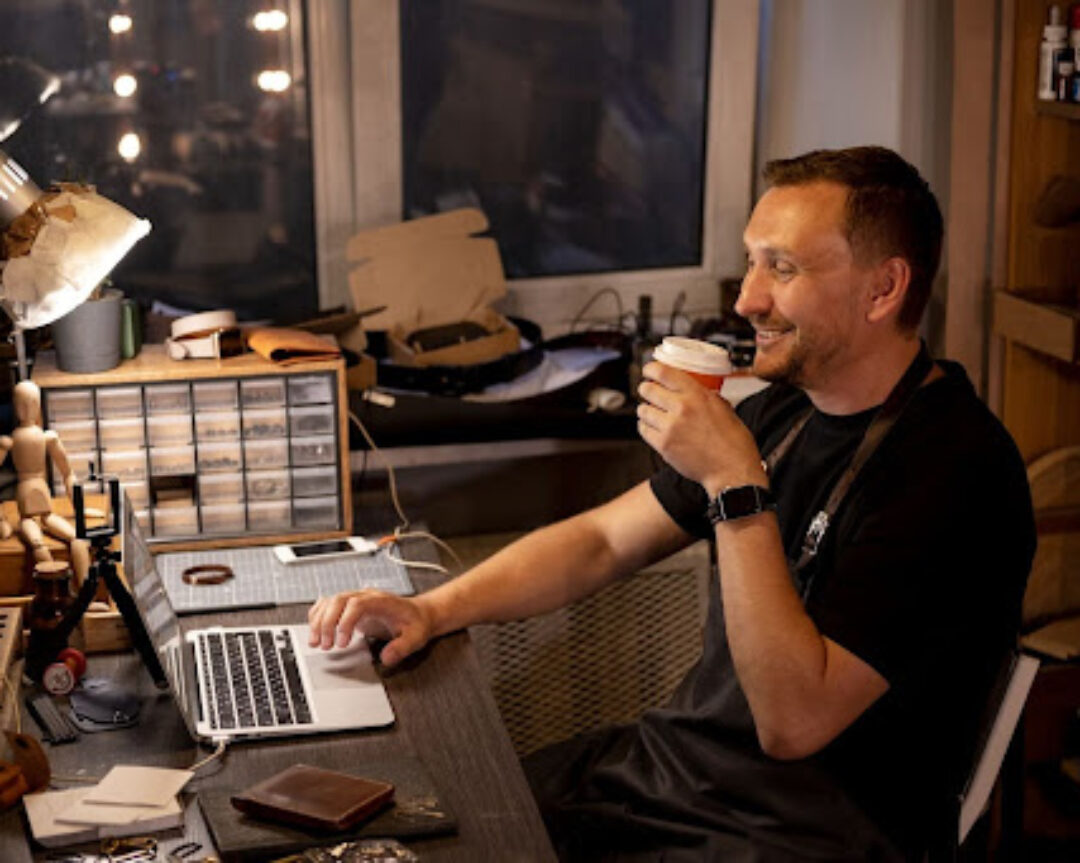 How Small Businesses Can Use AI to Improve Marketing in 2025